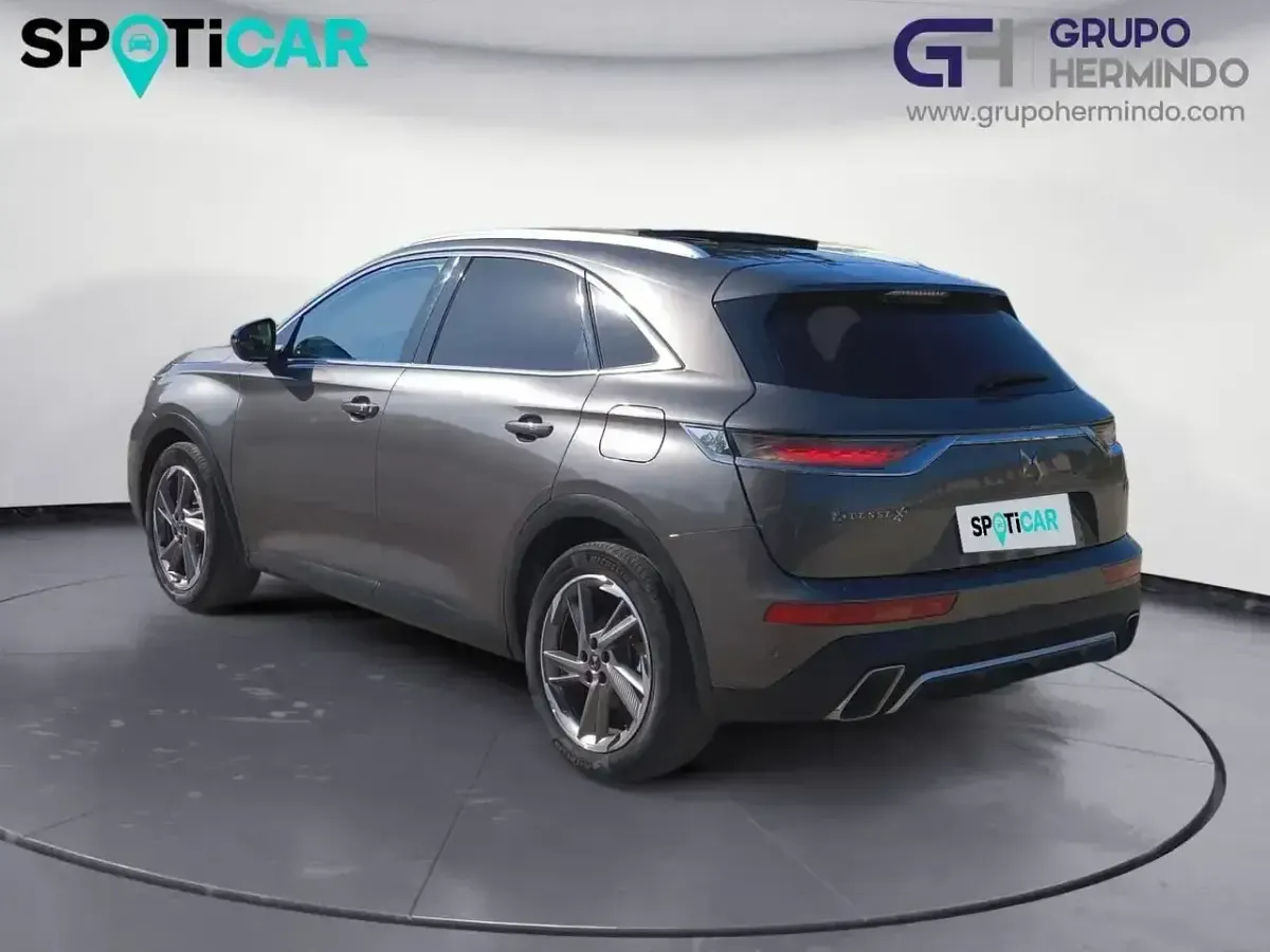 Usado DS Automobiles DS7 Crossback Grand Chic 300 CV (220 kW) 2021 Gris SUV