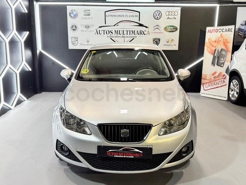 Usado Seat Ibiza Style 105 CV (77 kW) 2012 Gris / plata Berlina