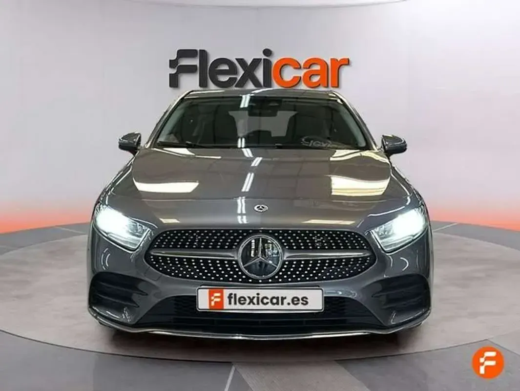 Usado Mercedes A250 218 CV (160 kW) 2022 Gris Berlina