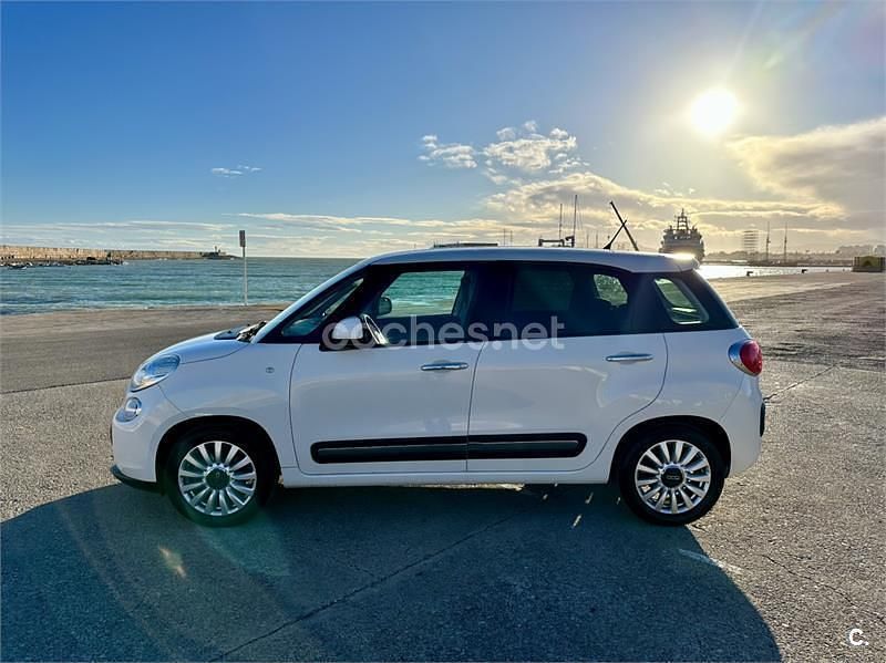 Usado Fiat 500L Pop Star 85 CV (62 kW) 2015 Blanco Monovolumen