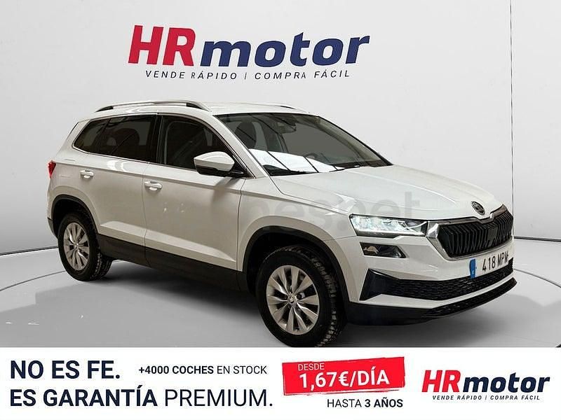 Usado Skoda Karoq Ambition 116 CV (85 kW) 2024 Blanco SUV