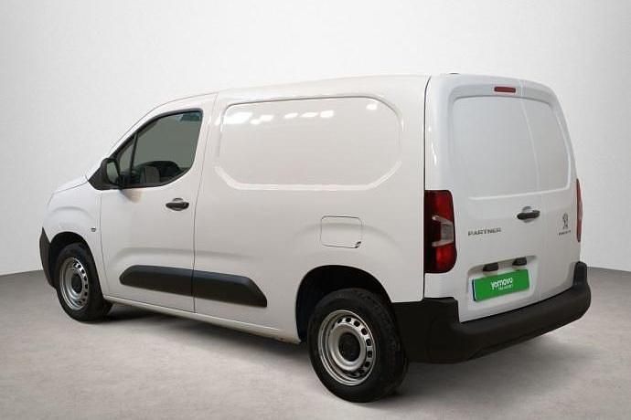 Usado Peugeot Partner 103 CV (75 kW) 2022 Blanco Monovolumen