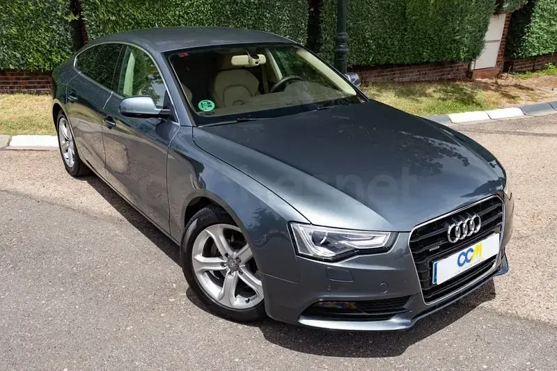 Usado Audi A5 Sportback 211 CV (155 kW) 2013 Azul Utilitario