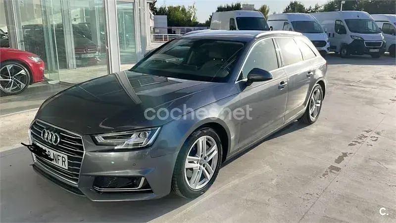 Usado Audi A4 190 CV (139 kW) 2019 Beige Familiar