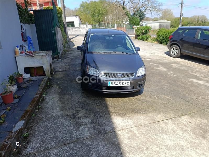 Usado Ford C-MAX Trend 90 CV (66 kW) 2006 Gris / plata Monovolumen