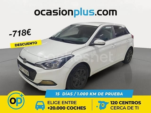 Blanco Usado 2018 Hyundai i20 Berlina | 7900 € (Buen precio) - Imagen 1/4