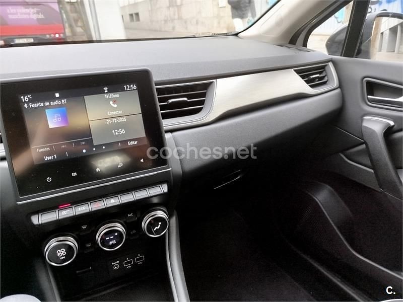 Usado Renault Captur Zen 130 CV (95 kW) 2020 Blanco SUV