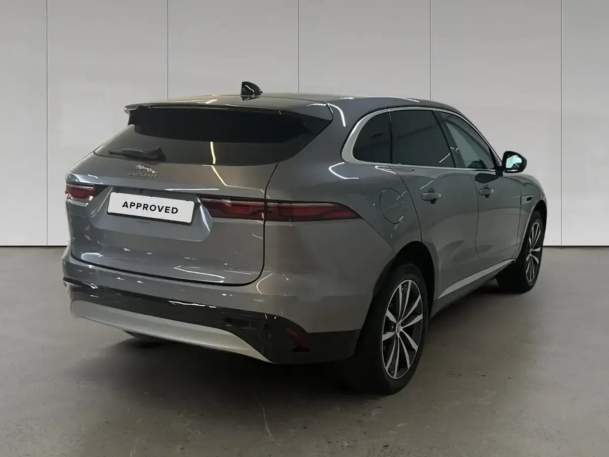 Usado Jaguar F-Pace S 204 CV (150 kW) 2023 Eiger grey SUV