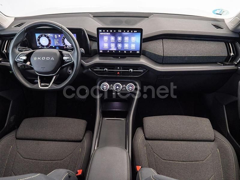 Usado Skoda Kodiaq Selection 150 CV (110 kW) 2025 Blanco SUV