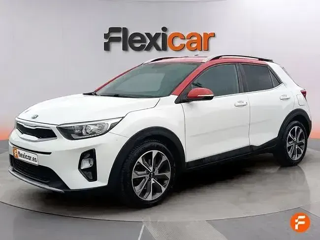 Usado Kia Stonic 110 CV (80 kW) 2018 Blanco SUV