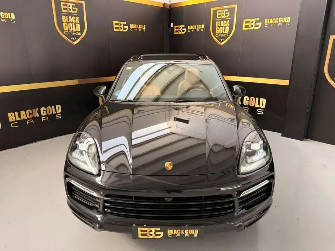 Usado Porsche Cayenne 340 CV (250 kW) 2021 Negro SUV