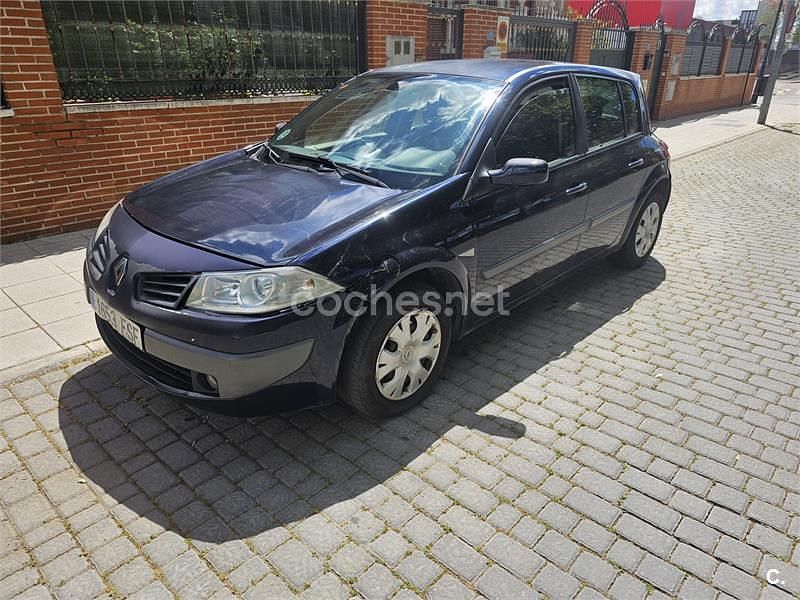 Usado Renault Mégane II Extreme 105 CV (77 kW) 2007 Azul Berlina