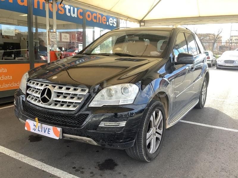 Negro Usado 2010 Mercedes ML300 SUV | 12.995 € (Super precio) - Imagen 1/4