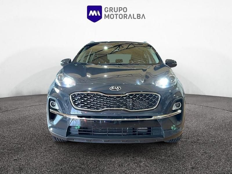 Usado Kia Sportage 136 CV (100 kW) 2021 Gris / plata SUV