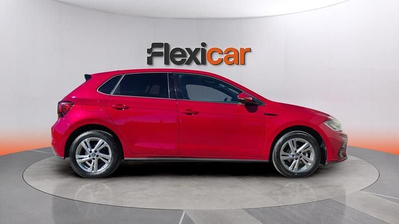 Usado VW Polo R-line 95 CV (69 kW) 2022 Rojo Utilitario