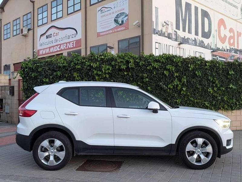 Usado Volvo XC40 156 CV (114 kW) 2018 Blanco SUV
