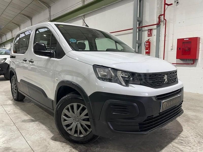 Blanco Usado 2022 Peugeot Rifter Active Monovolumen | 9990 € (Super precio) - Imagen 1/4