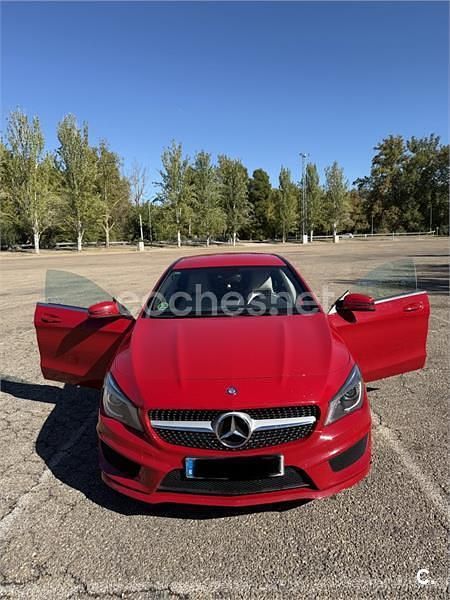 Rojo Usado 2014 Mercedes CLA200 AMG line Berlina | 19.900 € (Precio justo) - Imagen 1/1