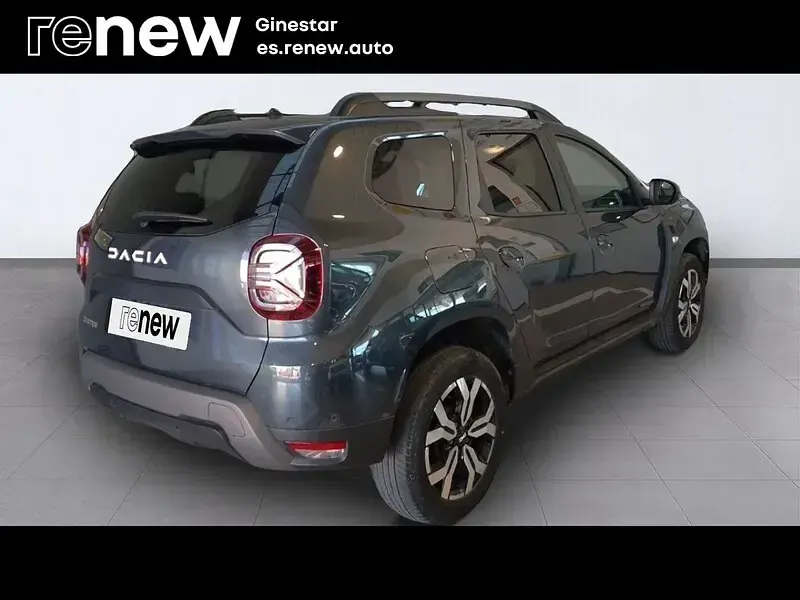 Usado Dacia Duster Journey 131 CV (96 kW) 2023 Gris SUV