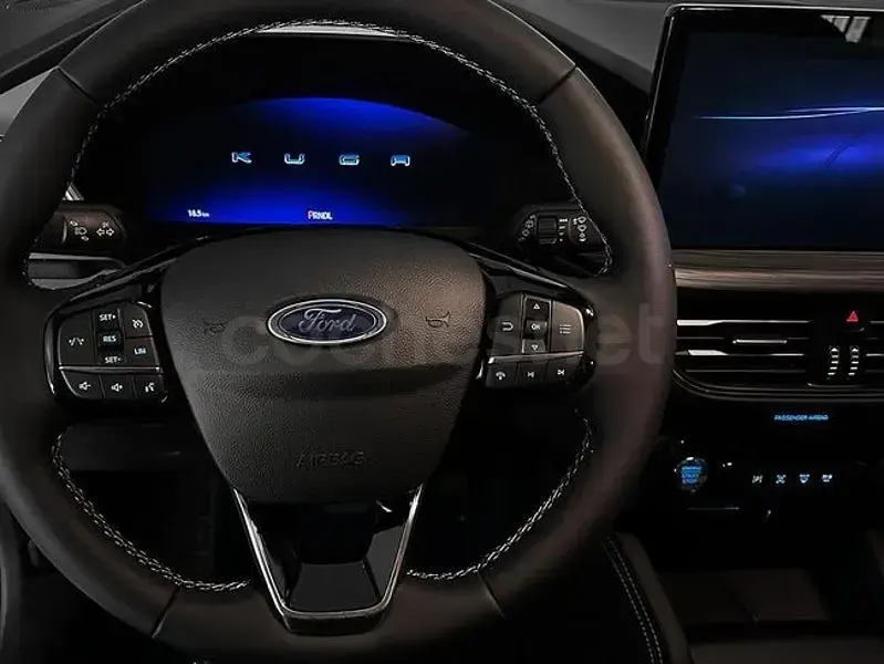 Usado Ford Kuga Active 180 CV (132 kW) 2024 Azul SUV