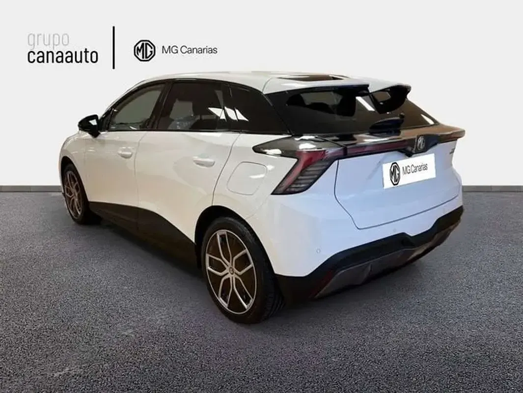 Usado MG MG4 EV Luxury 150 kW (204 CV) 2026 Blanco Utilitario