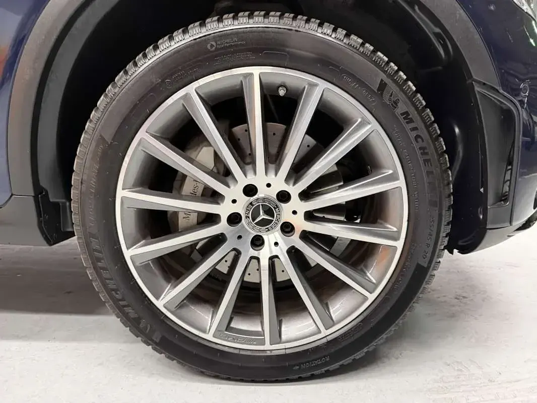 Usado Mercedes GLC300e 306 CV (225 kW) 2023 Azul SUV