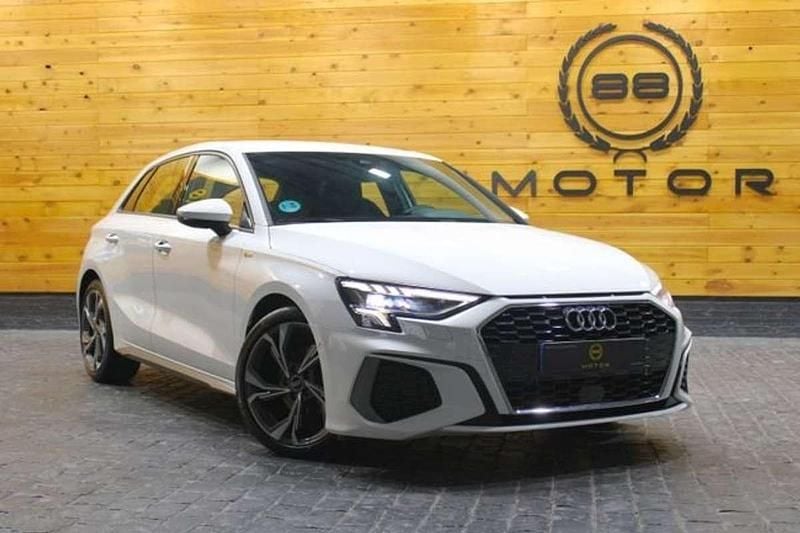 Blanco Usado 2022 Audi A3 Sportback S-Line Utilitario | 25.970 € (Precio justo) - Imagen 1/4