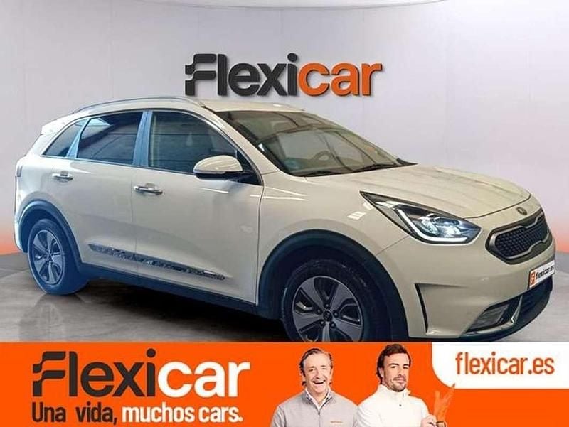 Käytetty Kia Niro 141 HP (103 kW) 2019 Valkoinen Katumaasturi