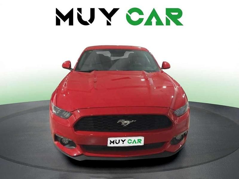 Usado Ford Mustang Fastback 314 CV (230 kW) 2015 Rojo Coupe