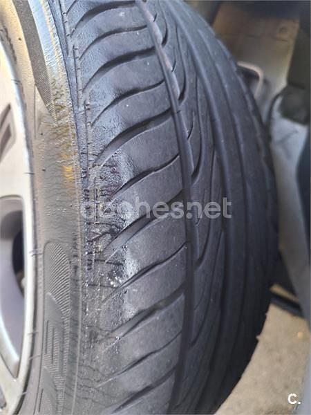 Usado Dacia Sandero Essentiel 90 CV (66 kW) 2019 Blanco Berlina