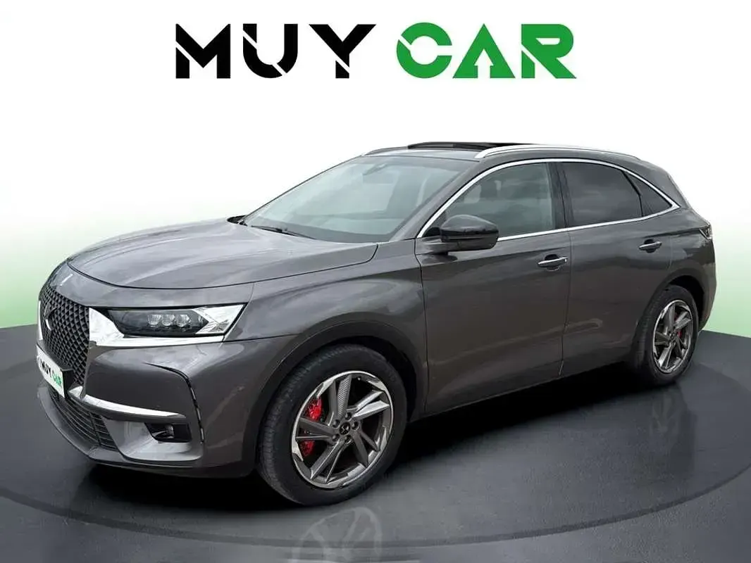 Usado DS Automobiles DS7 Crossback So Chic 177 CV (130 kW) 2021 Gris SUV