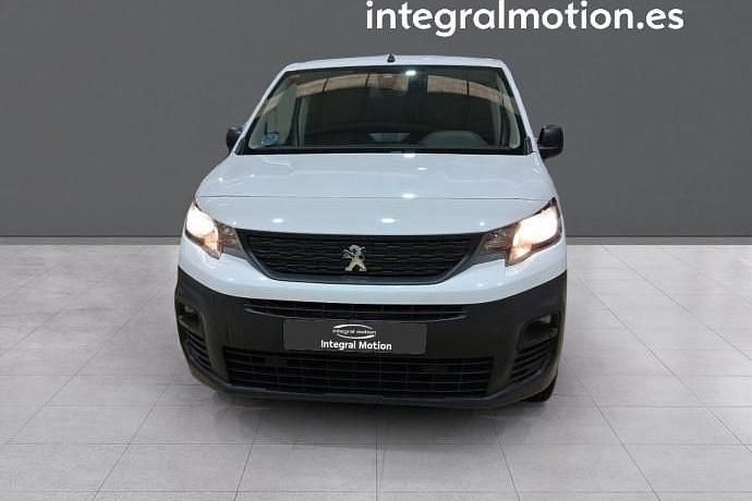 Usado Peugeot Partner Premium 131 CV (96 kW) 2021 Monovolumen