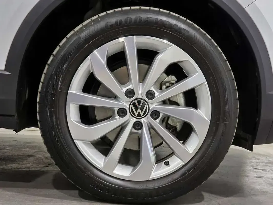 Usado VW T-Roc Life 110 CV (80 kW) 2022 Blanco SUV