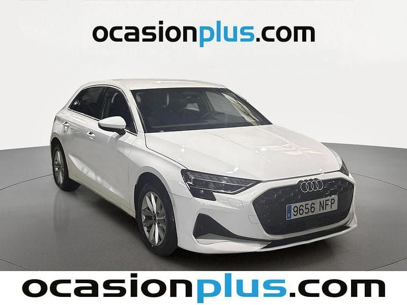 Usado Audi A3 Advanced 116 CV (85 kW) 2025 Blanco