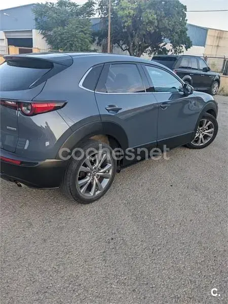 Usado Mazda CX-30 122 CV (89 kW) 2020 Gris / plata SUV