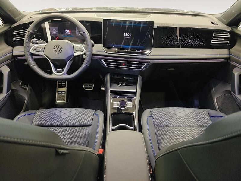 Ny VW Tiguan R-line 115 HK (84 kW) 2026 Grå SUV