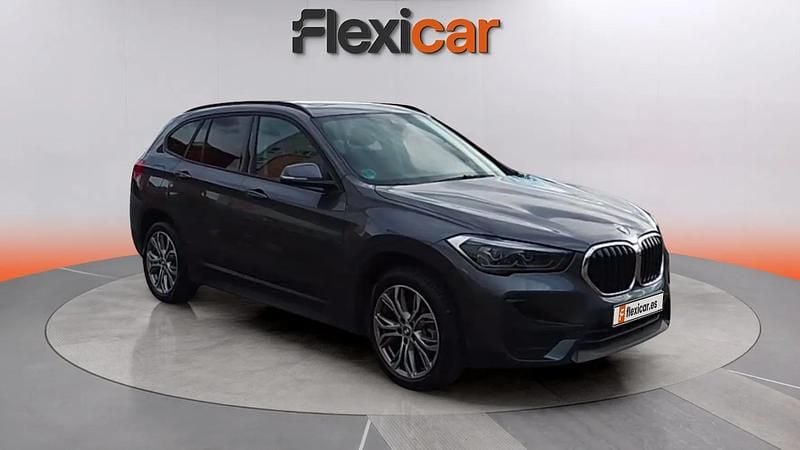 Usado BMW X1 140 CV (102 kW) 2021 Gris SUV