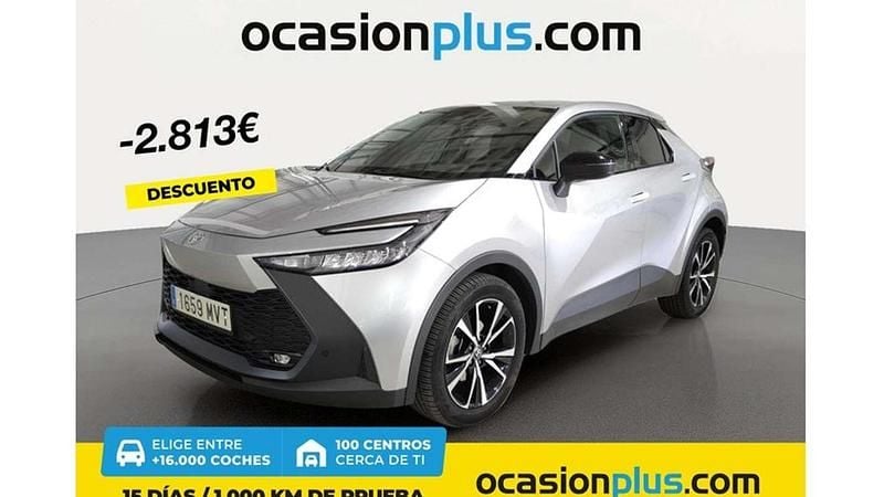 Plateado Usado 2024 Toyota C-HR Advance SUV | 27.173 € (Precio justo) - Imagen 1/1