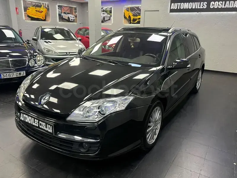 Usado Renault Laguna III Dynamique 130 CV (95 kW) 2009 Negro Familiar