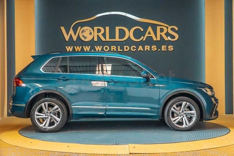Usado VW Tiguan R-line 151 CV (111 kW) 2021 Azul SUV