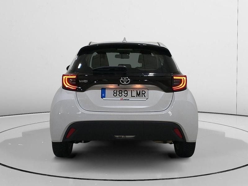 Usado Toyota Yaris Edition 125 CV (91 kW) 2021 Blanco Utilitario