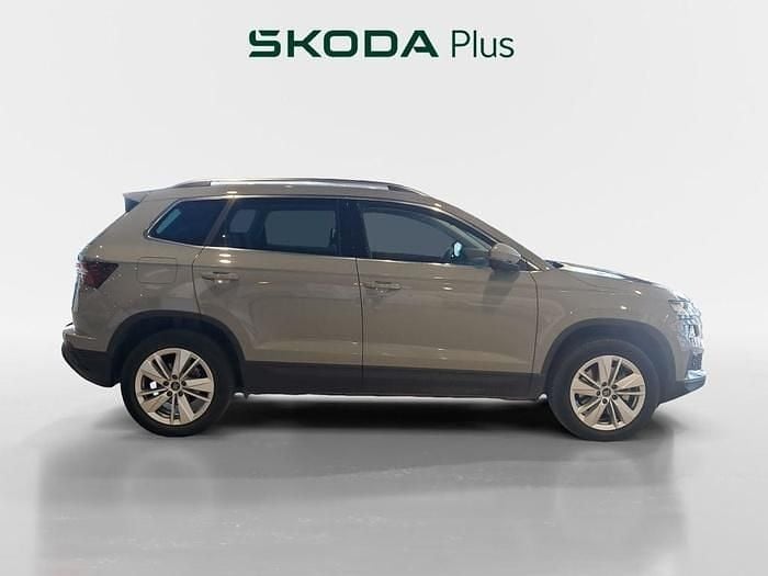 Usado Skoda Karoq Selection 150 CV (110 kW) 2025 Gris SUV