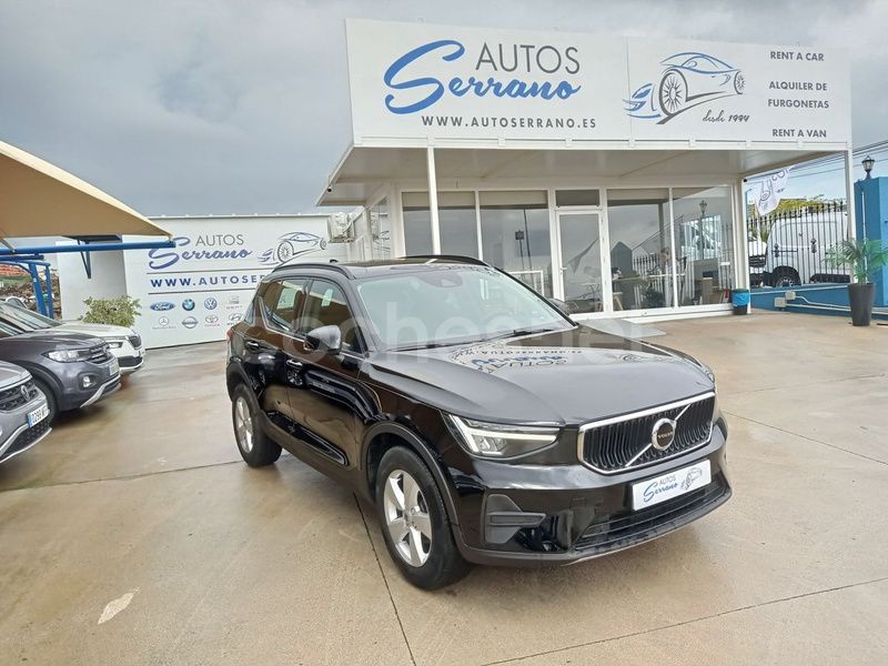 Negro Usado 2022 Volvo XC40 SUV | 29.450 € (Caro) - Imagen 1/4