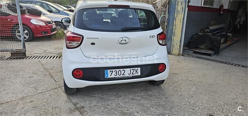 Usado Hyundai i10 87 CV (63 kW) 2017 Blanco Utilitario