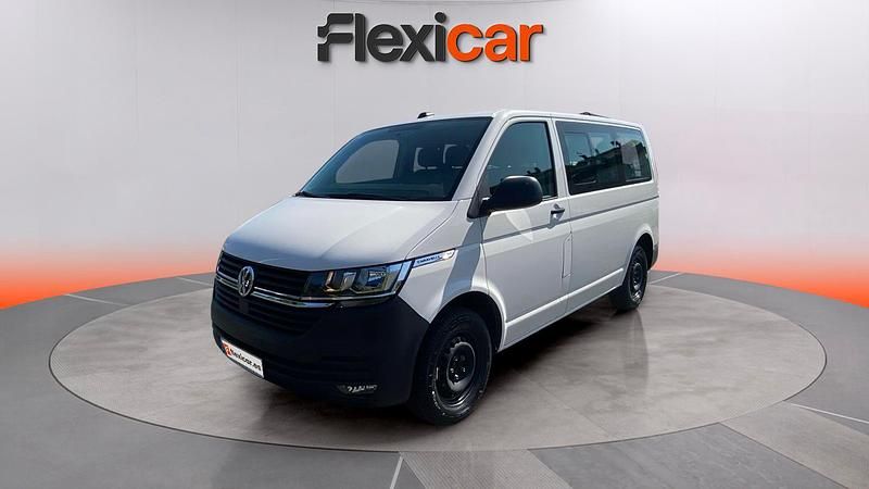 Usado VW Caravelle 110 CV (80 kW) 2021 Blanco Monovolumen