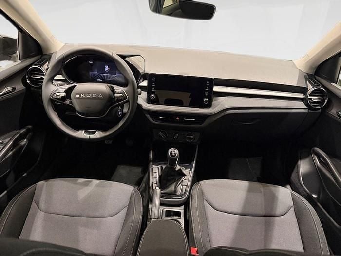 Usado Skoda Fabia Selection 115 CV (84 kW) 2025 Negro Utilitario