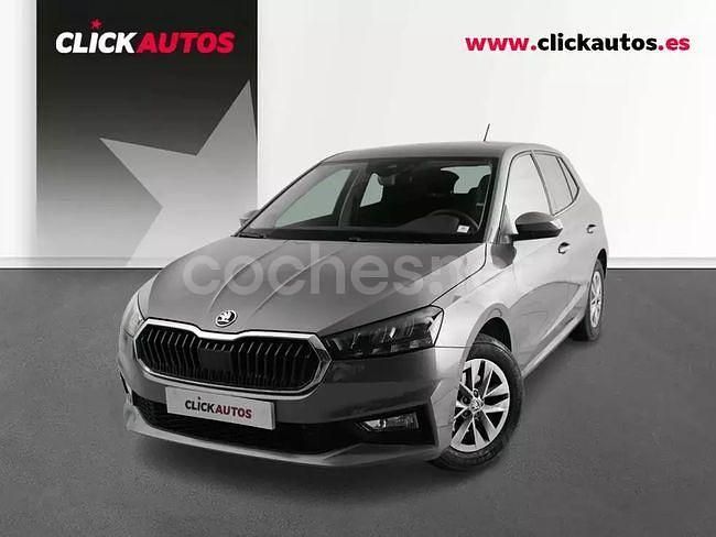 Usado Skoda Fabia Selection 115 CV (84 kW) 2025 Gris Utilitario