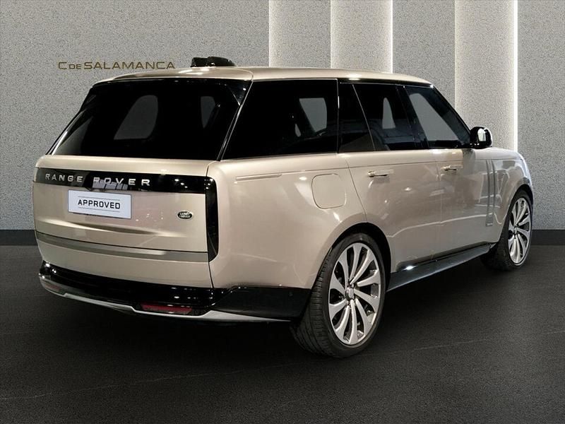 Usado Land Rover Range Rover Autobiography 350 CV (257 kW) 2023 Oro SUV