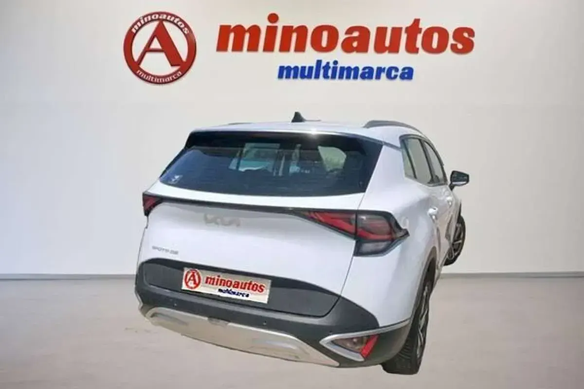 Usado Kia Sportage Active 136 CV (100 kW) 2023 Blanco SUV