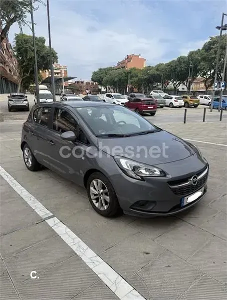 Usado Opel Corsa Selective 90 CV (66 kW) 2016 Gris / plata Utilitario